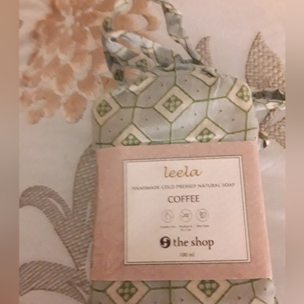 THE SHOP NATURAL COFFEE SOAP BAR